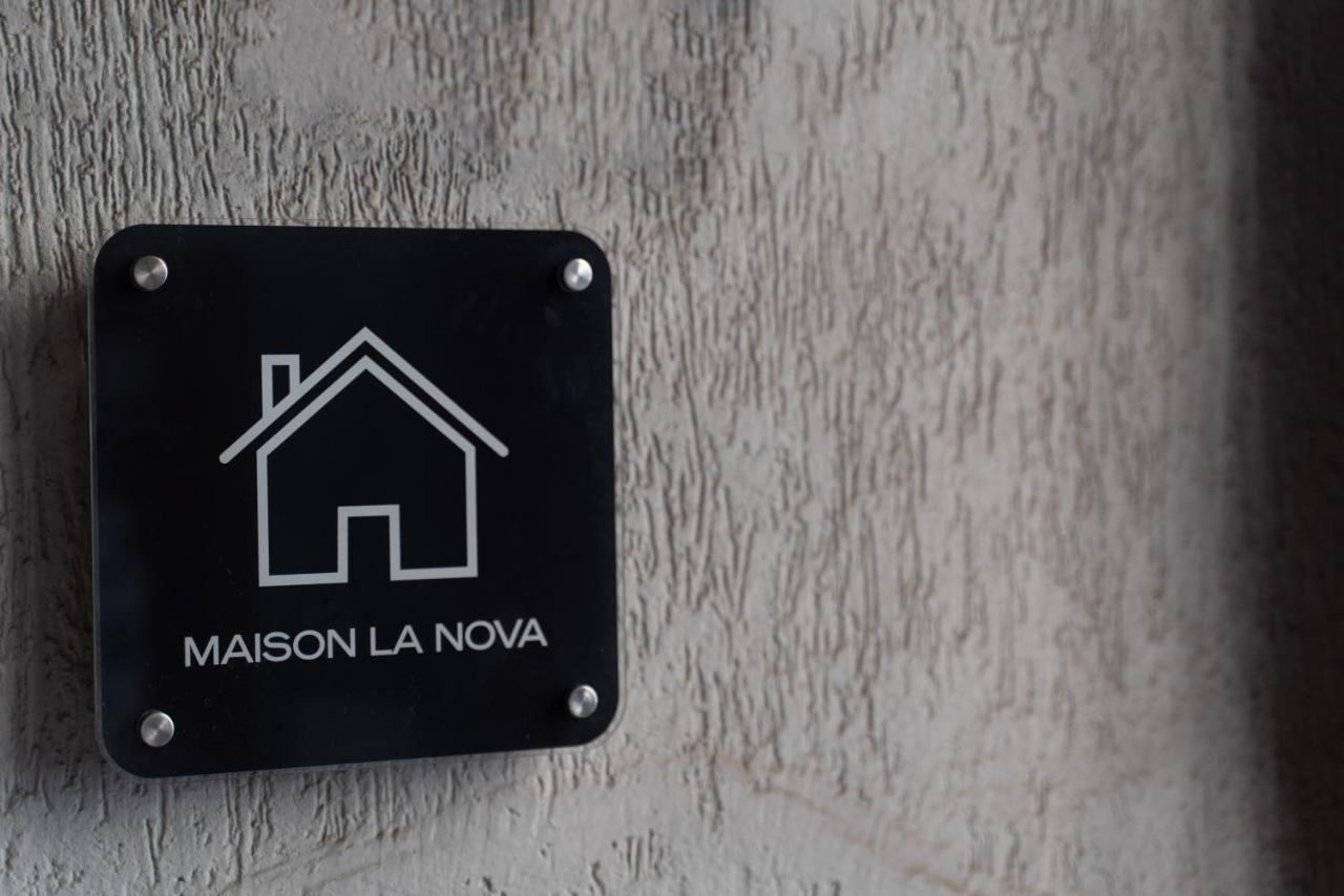 Maison La Nova نابولي المظهر الخارجي الصورة